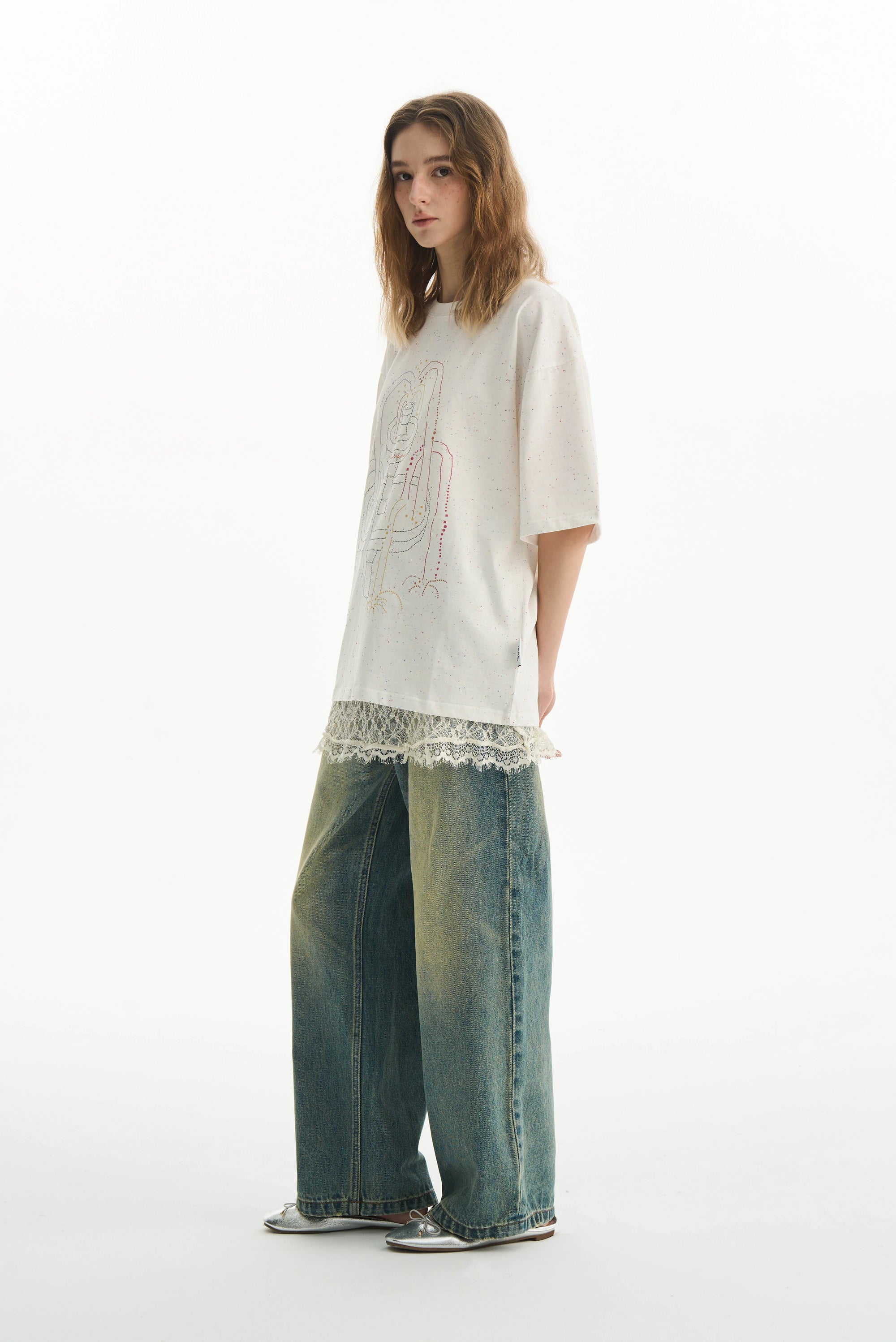 Washed Whisker Pleated Relaxed Jeans