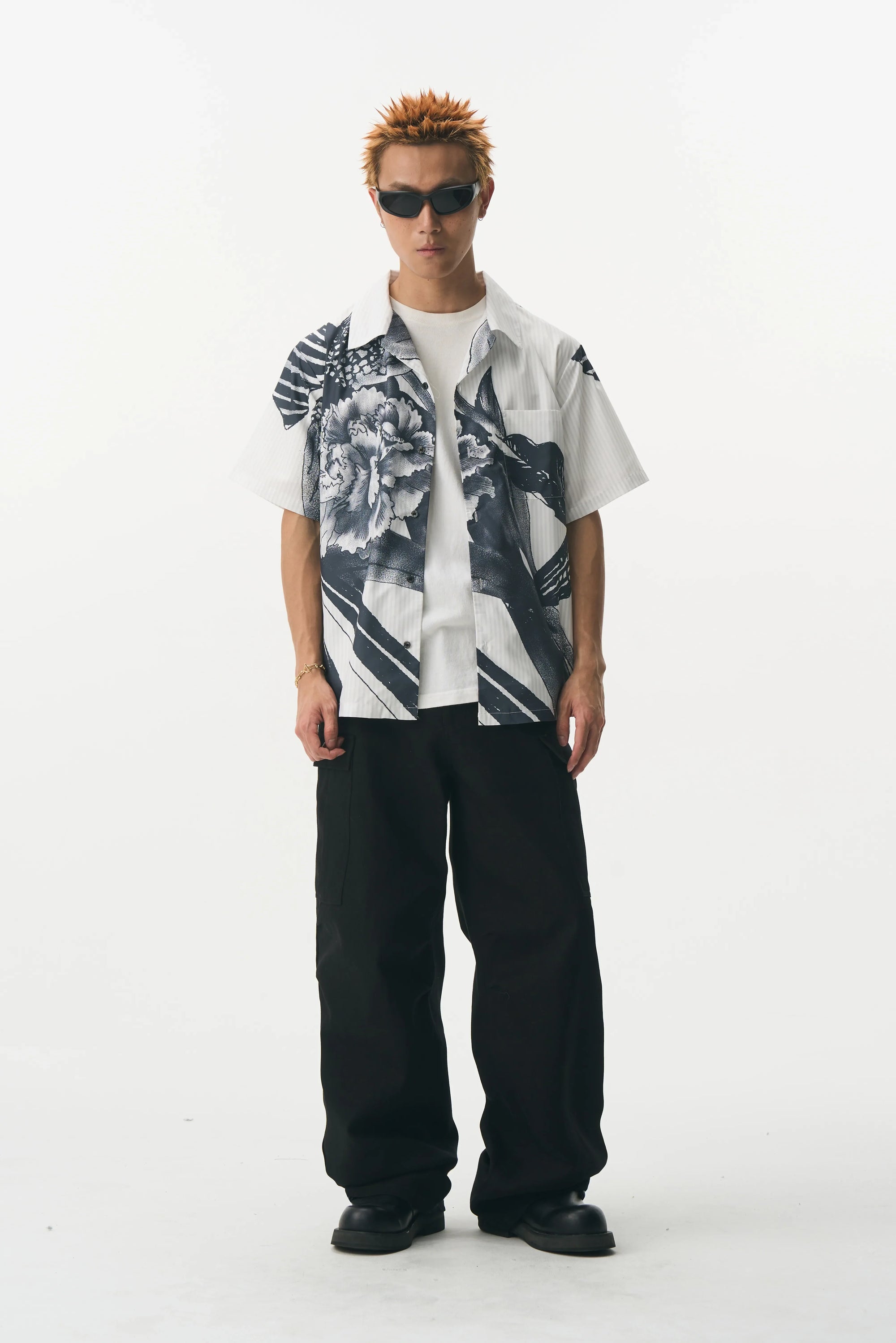 Sketch Flower Graphic Shirt