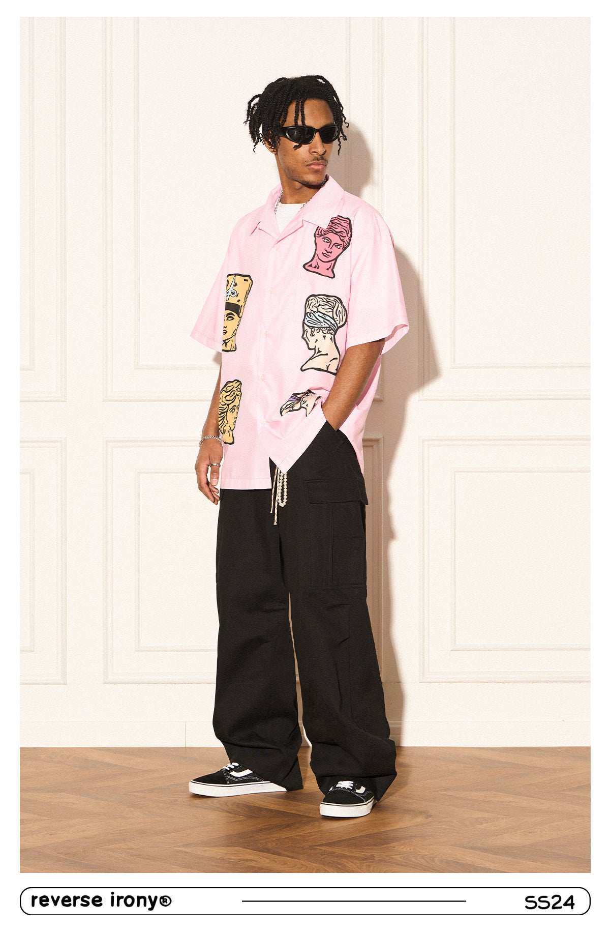 Roman Bust Graphic Shirt - Empty Reference