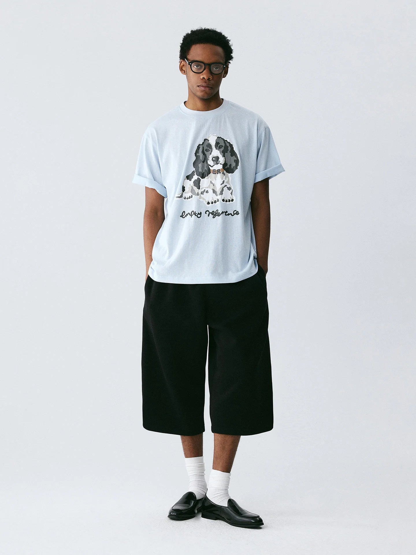 The Resting Spaniel Tee - Sky-Blue Snow Fabric
