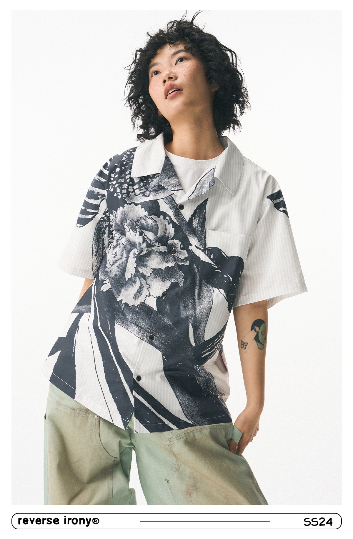 Sketch Flower Graphic Shirt