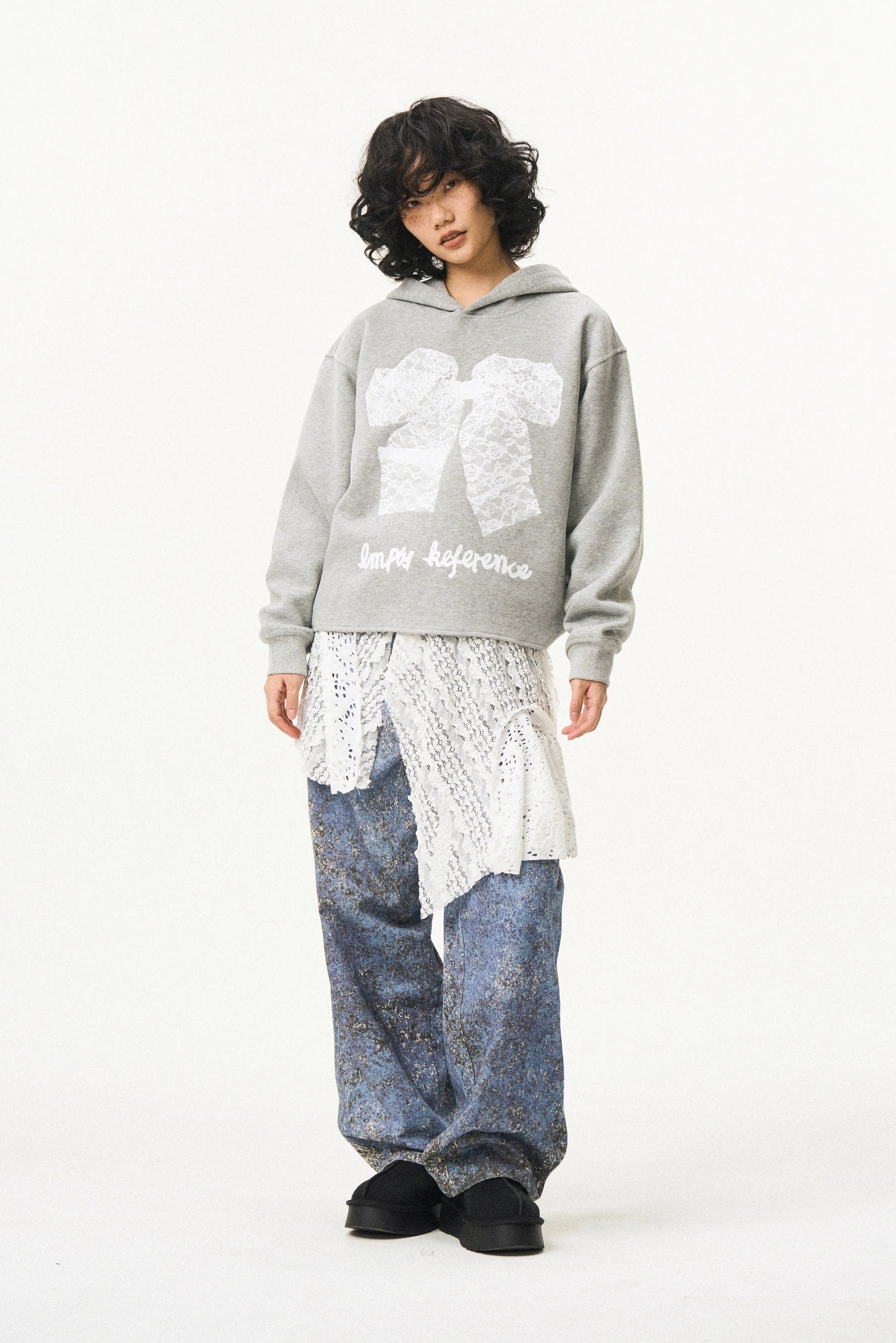 Lace Bow Graphic Sweatshirt