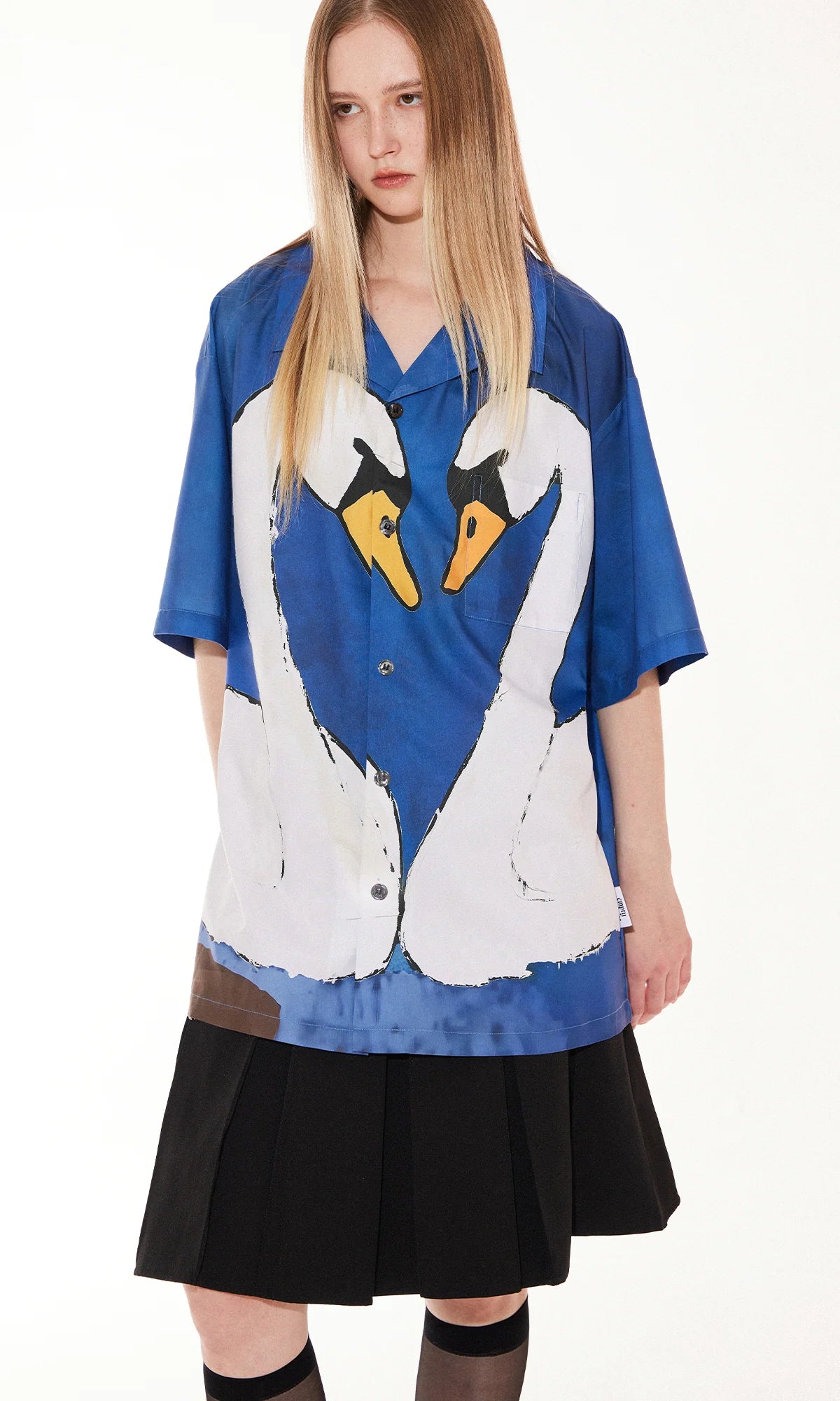 Cartoon Swan Graphic Shirt