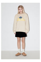 Sketch Floral Graphic Sweatshirt