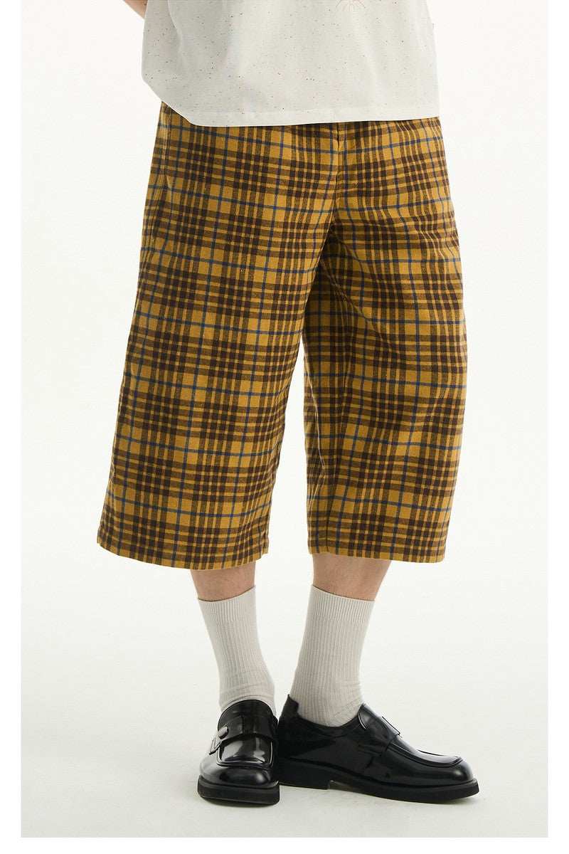 Plaid Embroidered Loose Shorts - Empty Reference