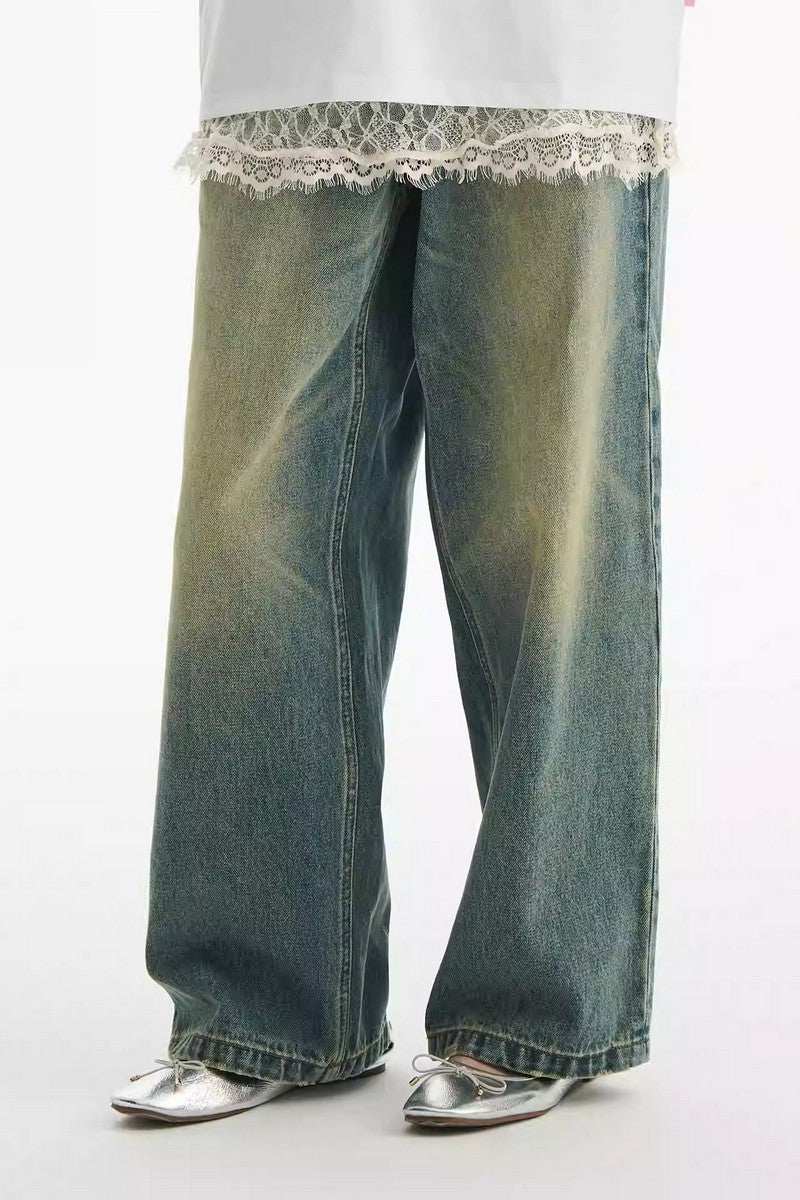 Washed Whisker Pleated Relaxed Jeans - Empty Reference